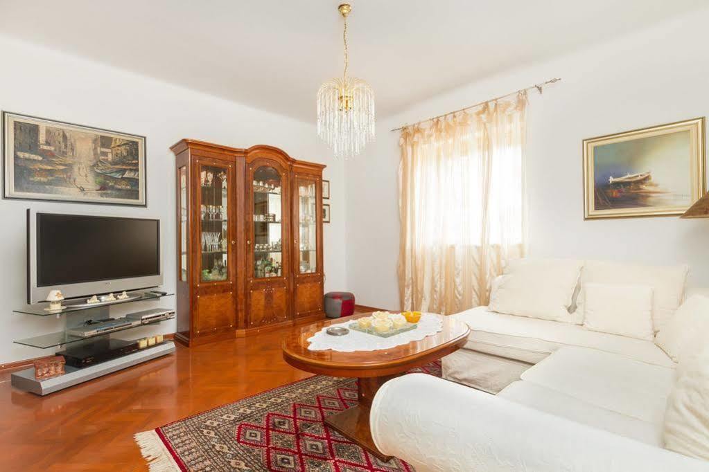Apartments Dora Split Extérieur photo