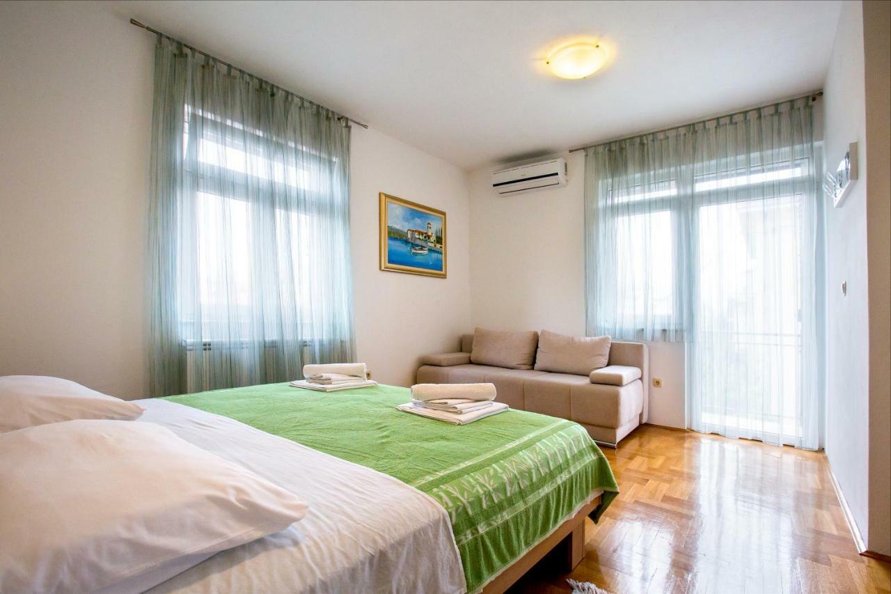 Apartments Dora Split Extérieur photo