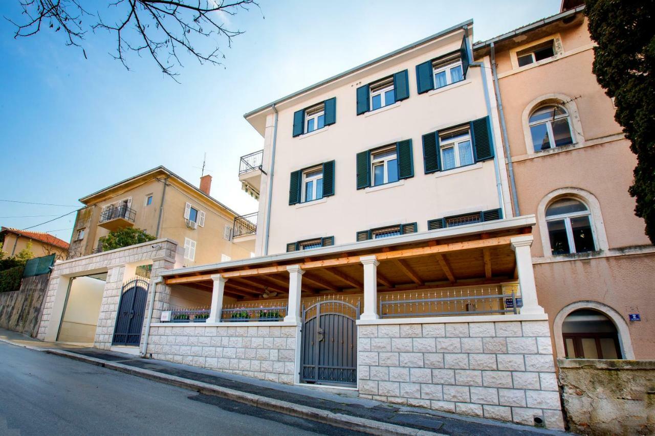 Apartments Dora Split Extérieur photo
